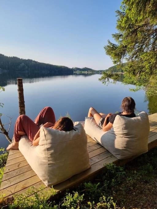 Treetop Ekne - Hytte I Skogen Med Hengebru Hotel Levanger Bagian luar foto