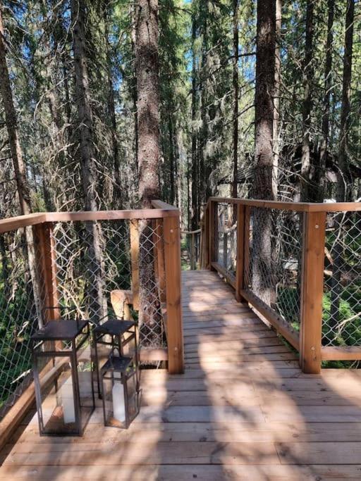 Treetop Ekne - Hytte I Skogen Med Hengebru Hotel Levanger Bagian luar foto